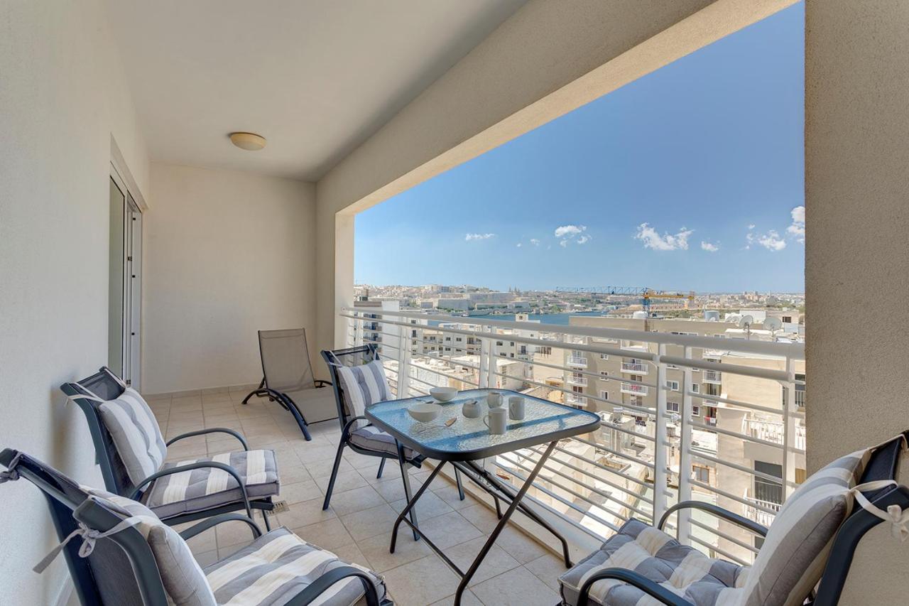 Luxury Apartment Inc Pool & Views 斯利马 外观 照片