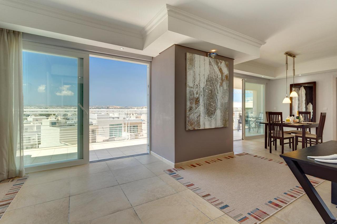 Luxury Apartment Inc Pool & Views 斯利马 外观 照片